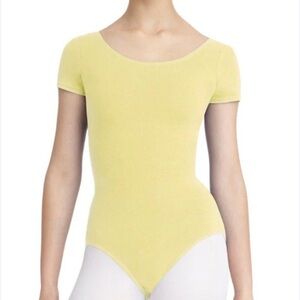 Capezio Yellow Leotard Womens XS Butterscotch NWT lined